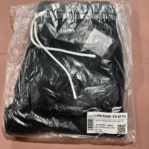 New Year Round Terry High-Waisted Sweatpant - Picture 3 of 5